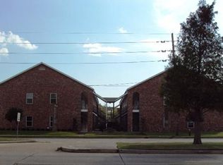 909 W Esplanade Ave N, Kenner, LA 70065