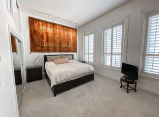 1742 Blake St, Denver, CO 80202