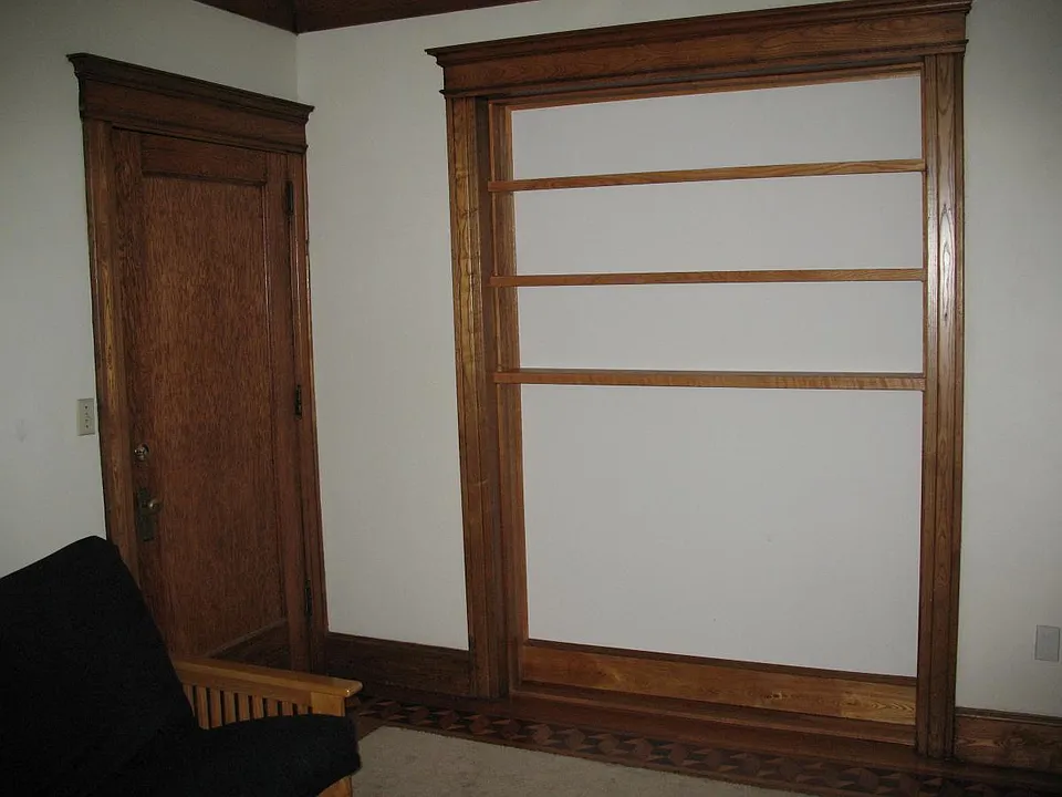 LR entry and shelving