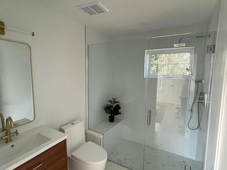 237 Boyden Ave — Photo 13