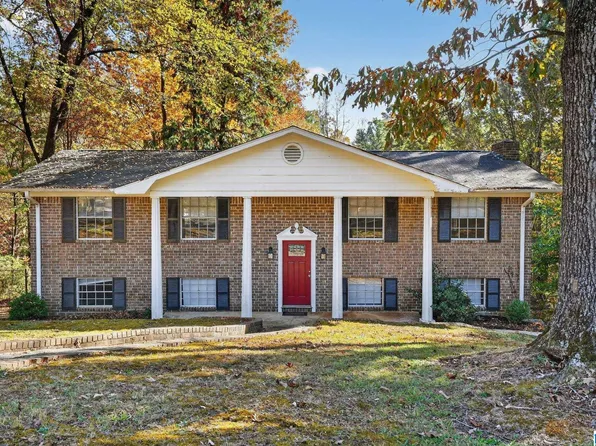 431 Porter Crest Rd, Graysville, AL 35073