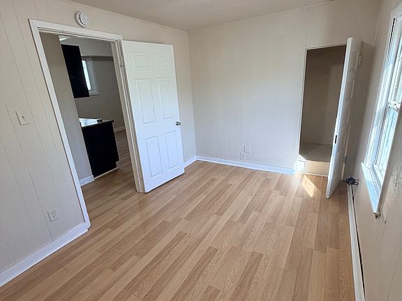 5th image of 1224 W 15th Ave #1