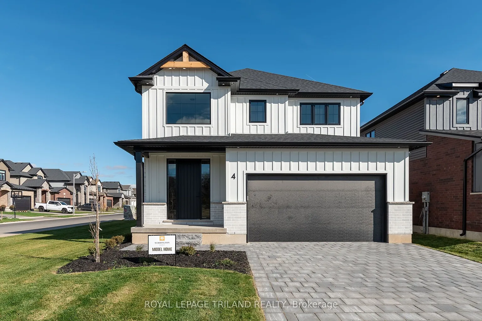 43 Allister Dr photo 1