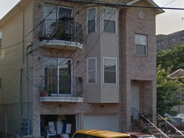 27 Camp St #29, Newark, NJ 07102