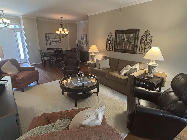 1209 Ivy Brook Cir — Photo 7