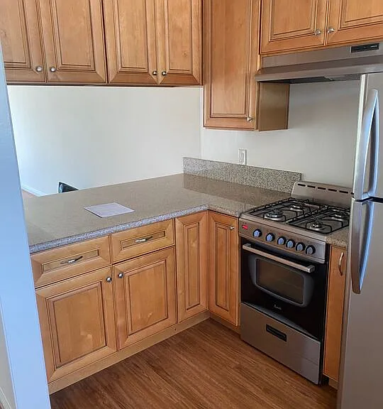 4244 Duquesne Ave #8 — Photo 9