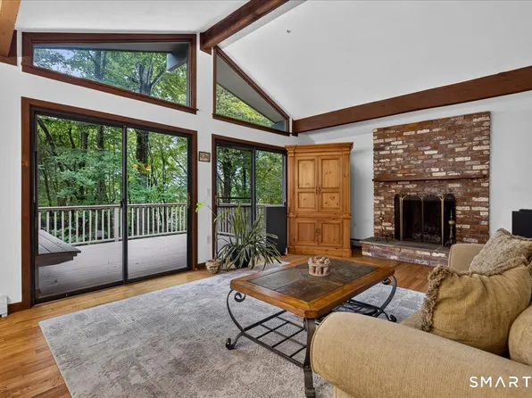 35 Aileen Drive, Madison, CT 06443