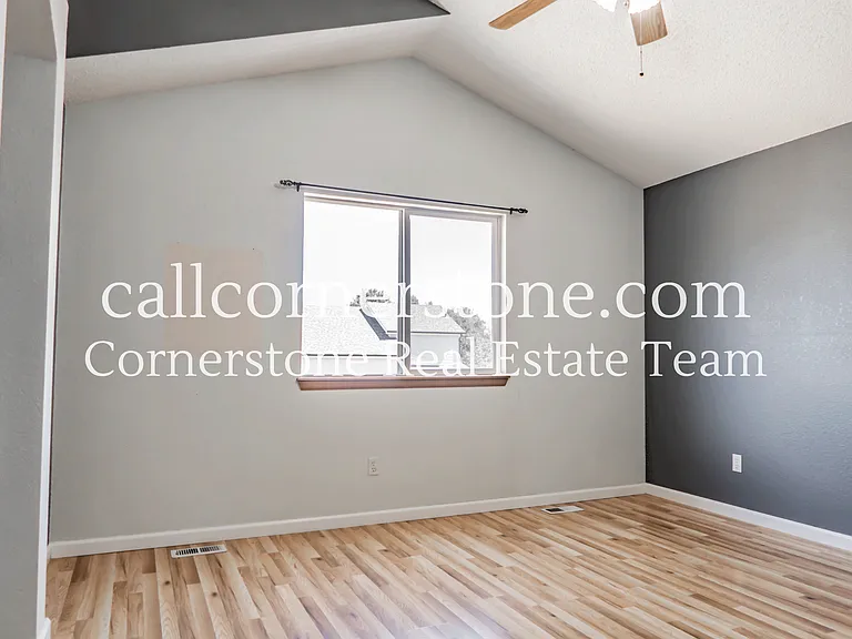 655 Ancestra Dr — Photo 9