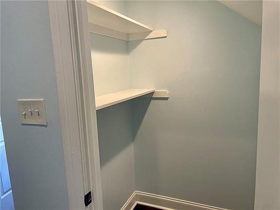 5th image of 7413 Pitt St