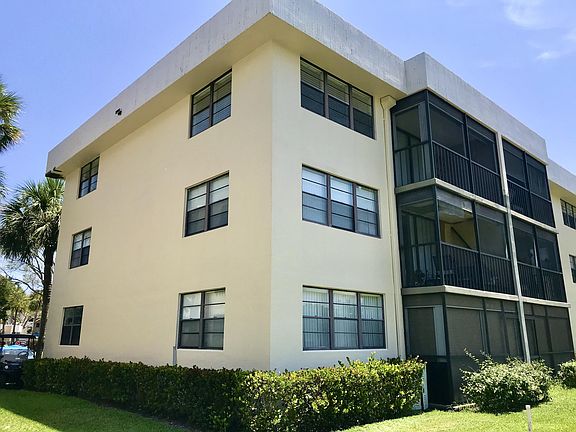 4th image of 2450 Deer Creek Country Club Blvd APT 301