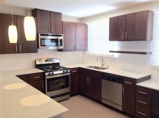 1042 Elkgrove Ave, Venice, CA 90291