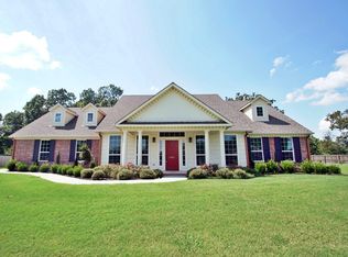 2437 Cambridge Cir, Tahlequah, OK 74464