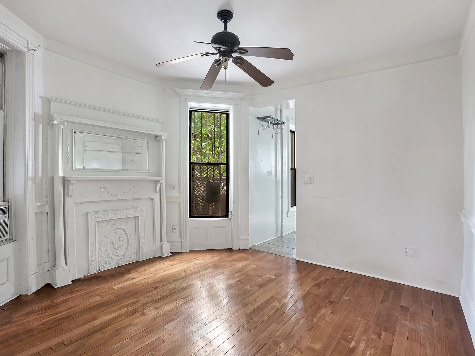 51 Irving Place — Photo 4