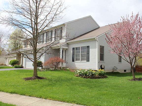 2nd image of 8555 Olenbrook Dr