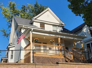 694 Needham Pl, Dubuque, IA 52001