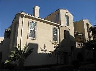 2nd image of 601 Kellogg St