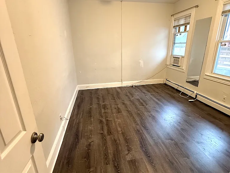 319 Cattell St #1 — Photo 6