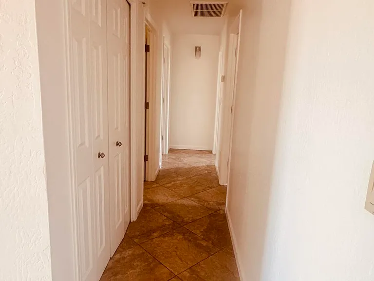 6707 E Kelton Ln — Photo 13