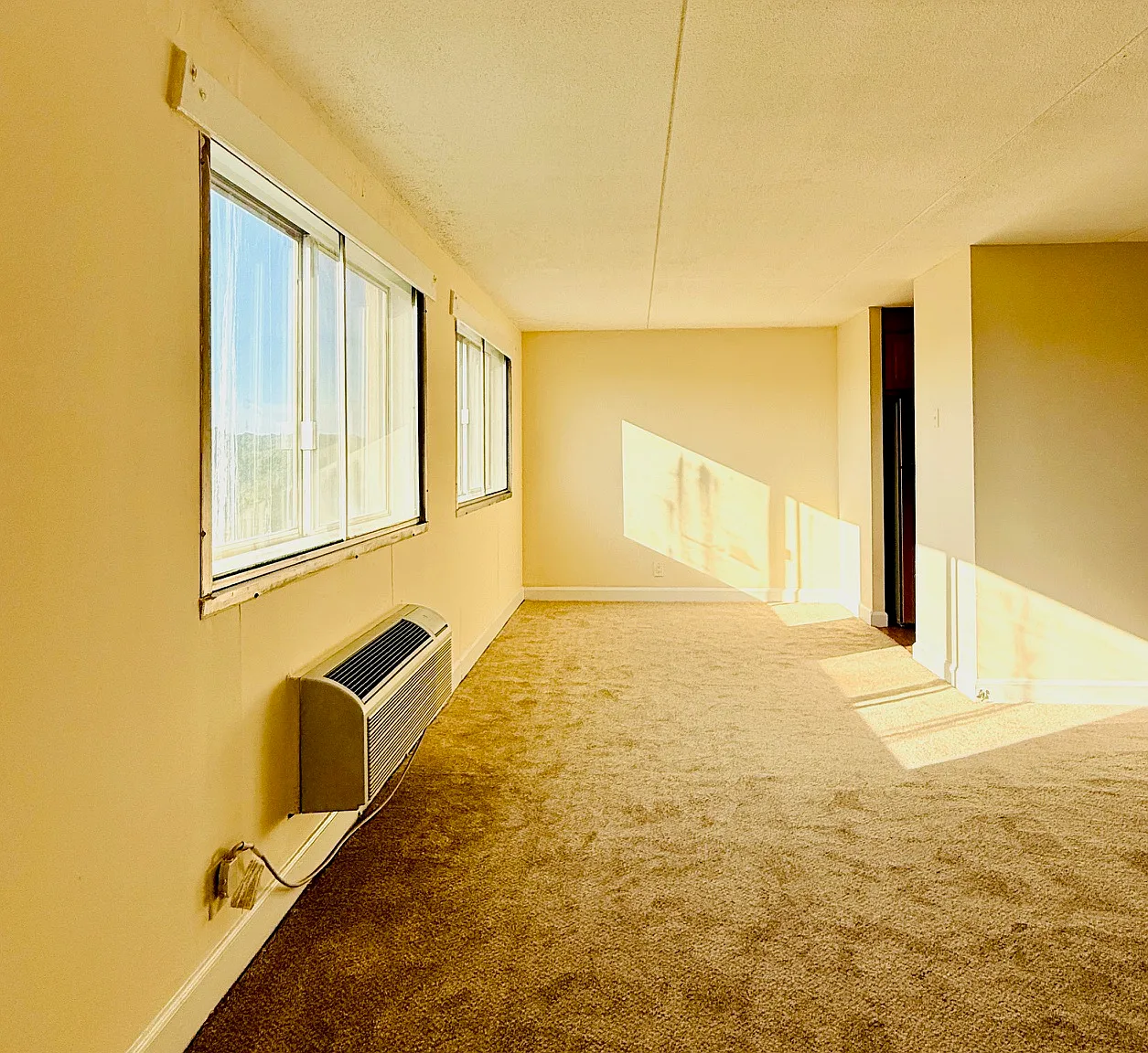1 bed, 860 sqft, $2,050 — Photo 3