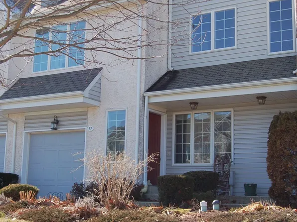 77 Buttonwood Dr, Exton, PA 19341
