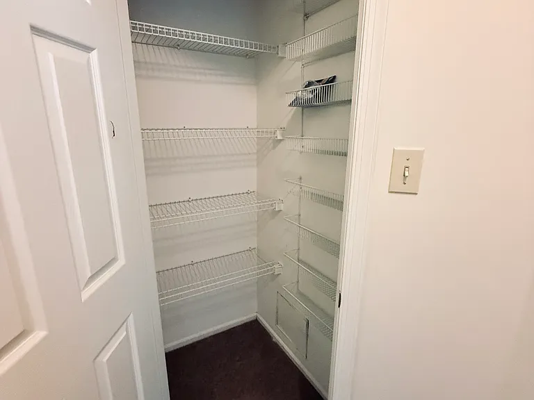 1688 Pinewind Dr — Photo 47