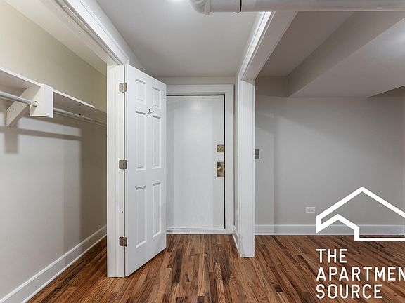 5th image of 850 W Agatite Ave #2G
