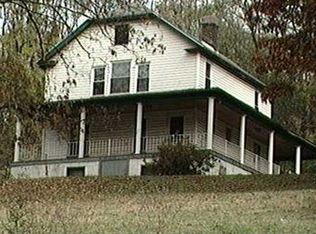 1339 Erma St, Braddock, PA 15104