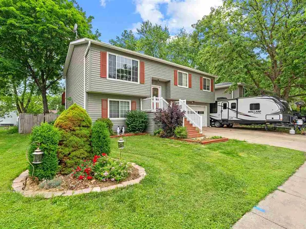 1503 Esther St, Iowa City, IA 52240