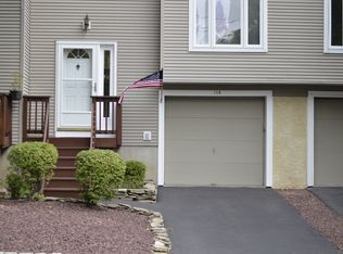 124 Foltim Way, Congers, NY 10920