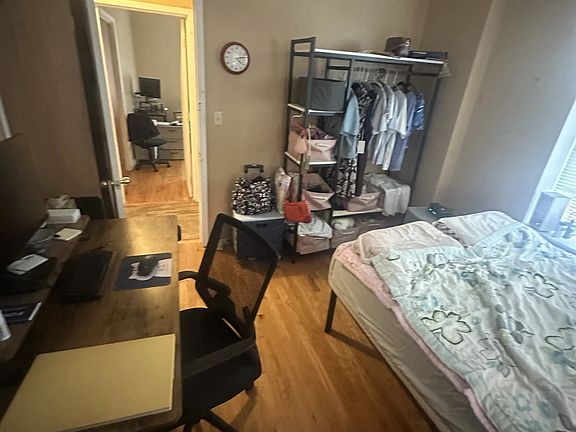 3rd image of 9 Shepherd Ave
