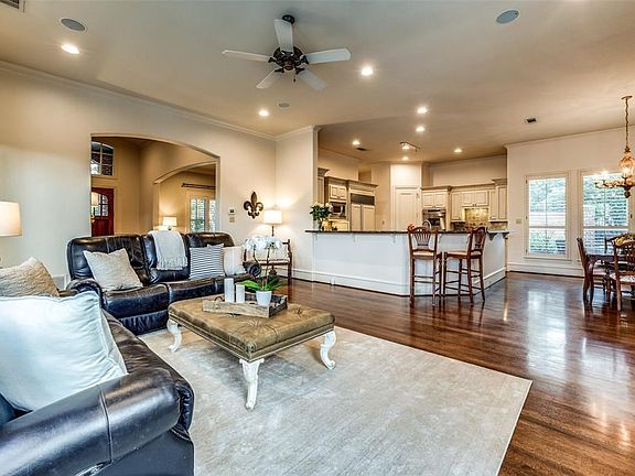 3rd image of 2805 Locklear Ct