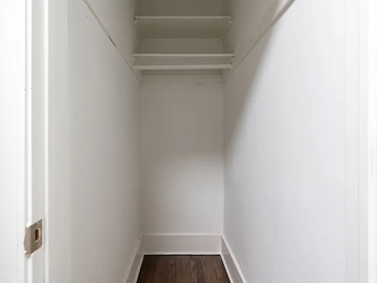 7422 N Damen Ave #2G — Photo 22