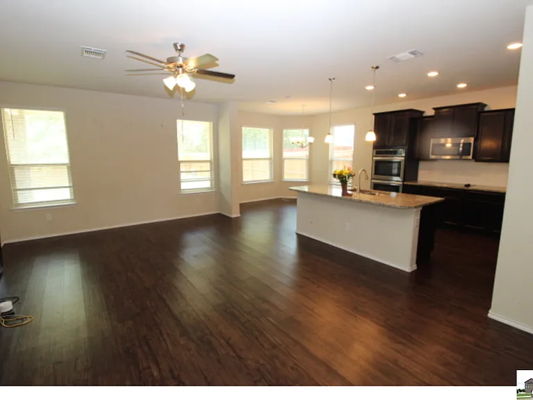 1202 Stonewall Rdg — Photo 13
