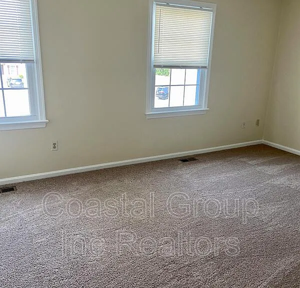 910 Jay Are Ct — Photo 21