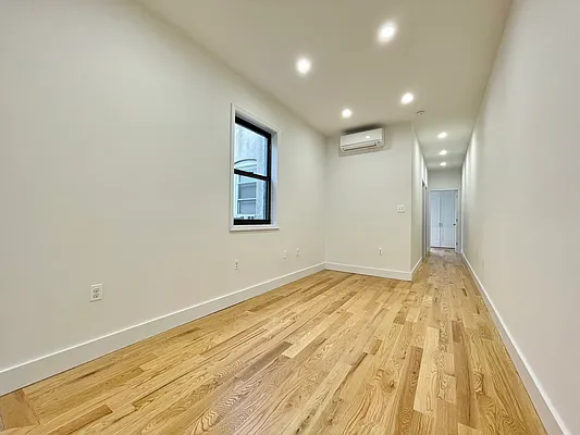 Rented by Tungsten Properties | media 7