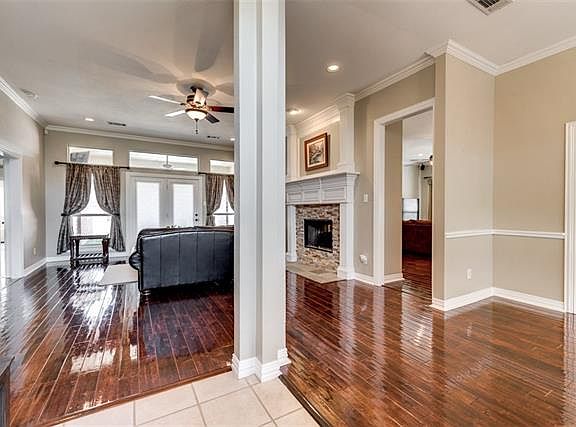 4th image of 8209 Pecan Ridge Dr