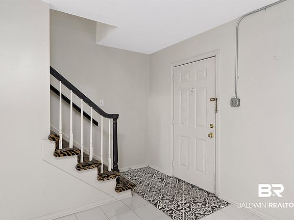 5th image of 112 Du Rhu Dr #D