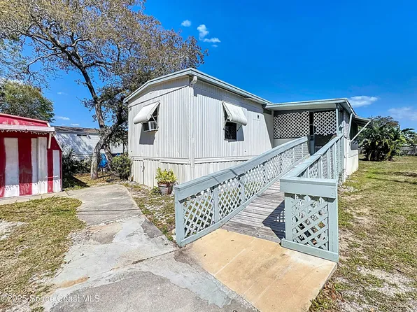 3231 Kilbee St, Mims, FL 32754