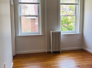 17 S Russell St APT 8F, Boston, MA 02114