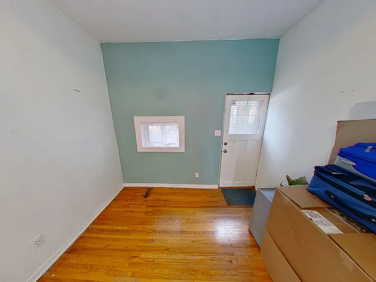 97 Wolseley St #1 — Photo 6