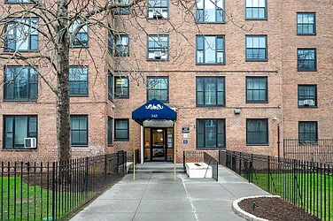 Sold by Poljan Properties Inc.