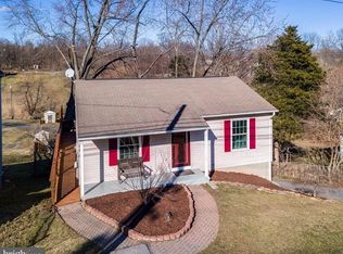 809 E Ridgeville Blvd, Mount Airy, MD 21771