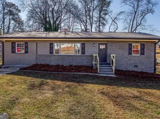 12 Peachtree Cir SE, Marietta, GA 30060