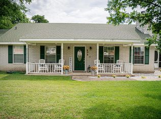 404 N Chattey Rd, Desoto, TX 75115