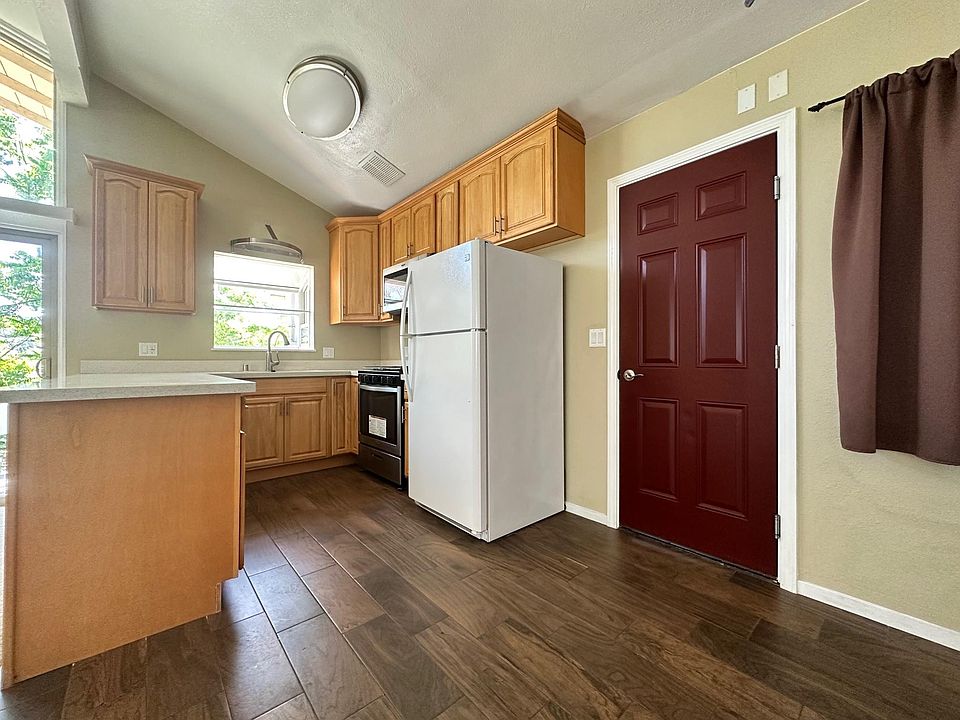 1st image of 2554 Duke Ave
