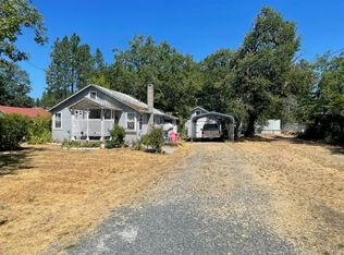 329 S Caves Ave, Cave Junction, OR 97523