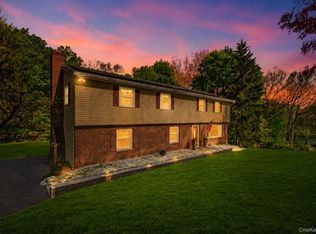 14 Victor Lane, Poughkeepsie, NY 12601