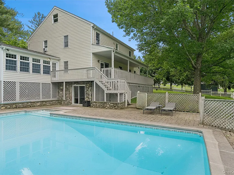 30 Foley Rd — Photo 49