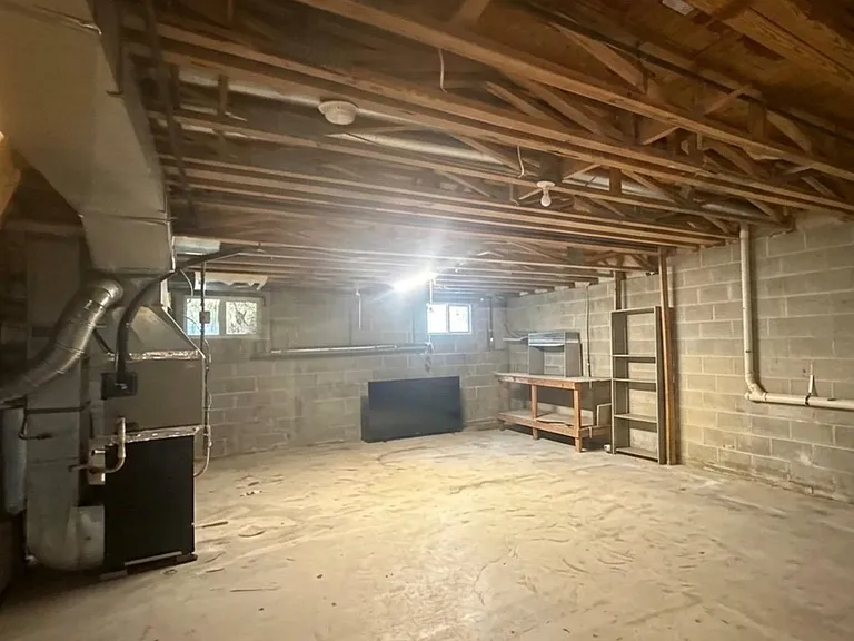 59 Saxonney Cir — Photo 15