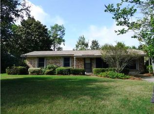 3225 Newton Dr, Pensacola, FL 32503